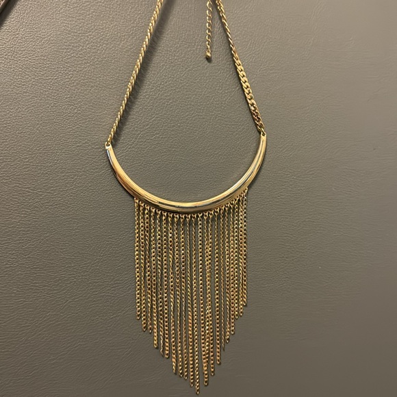 Great Deal Gorgeous Necklace - Picture 3 of 3